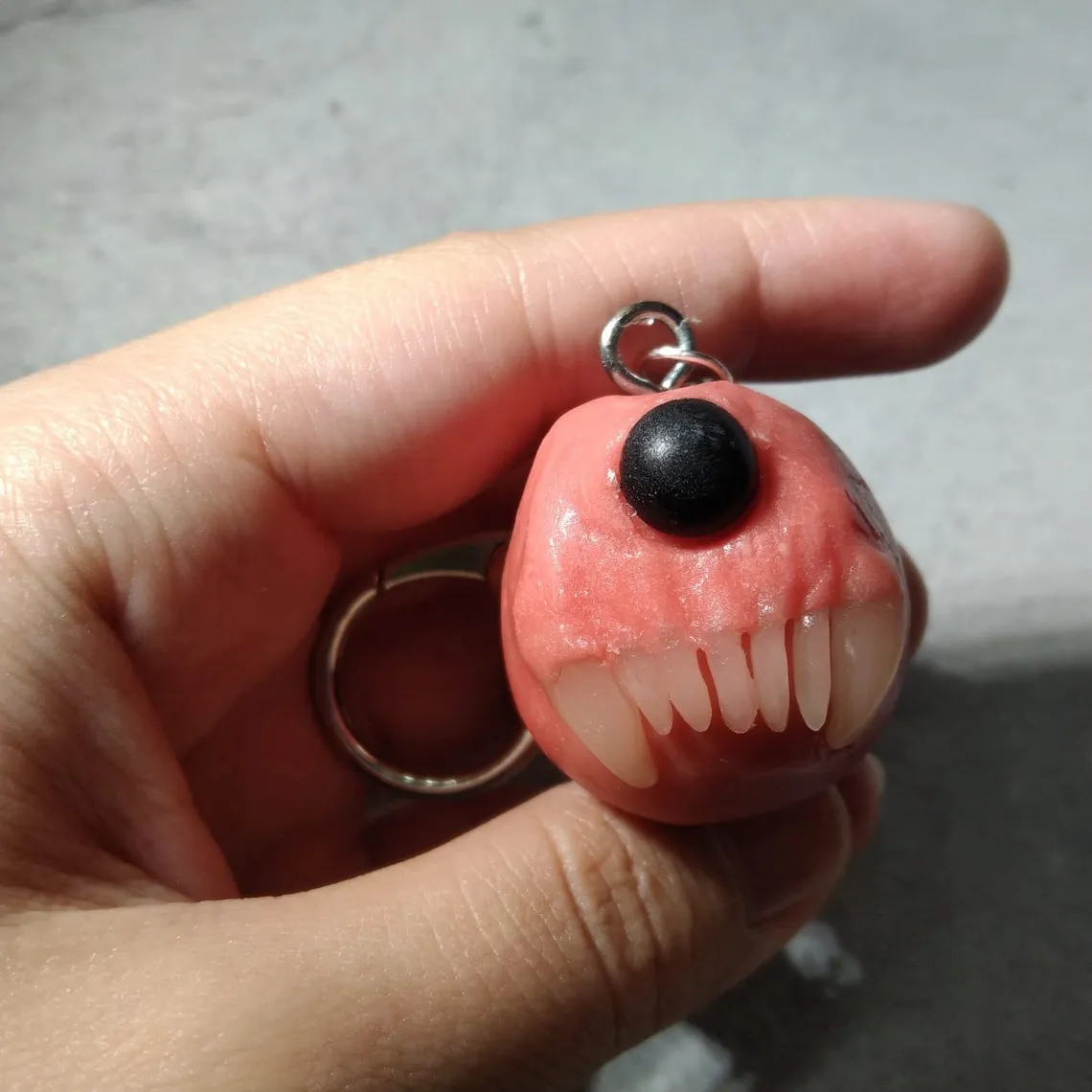 CYCLOPS FANGS KEYCHAIN