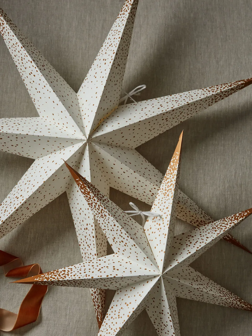 Gold Dot White Paper Star