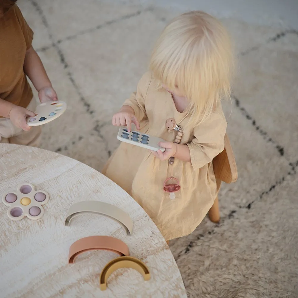 Mushie Phone Press Toy - Blush