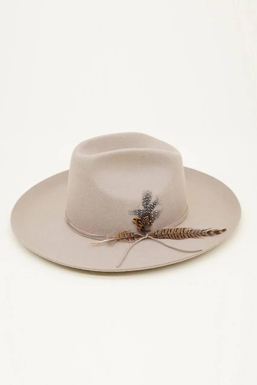 Olive & Pique - Western Cowboy Hat, 100% Wool Felt, Feather Trim, Beige Hat