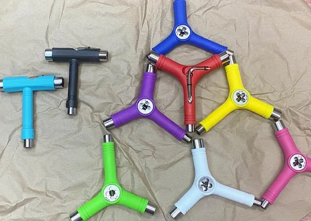 SKATE TOOL