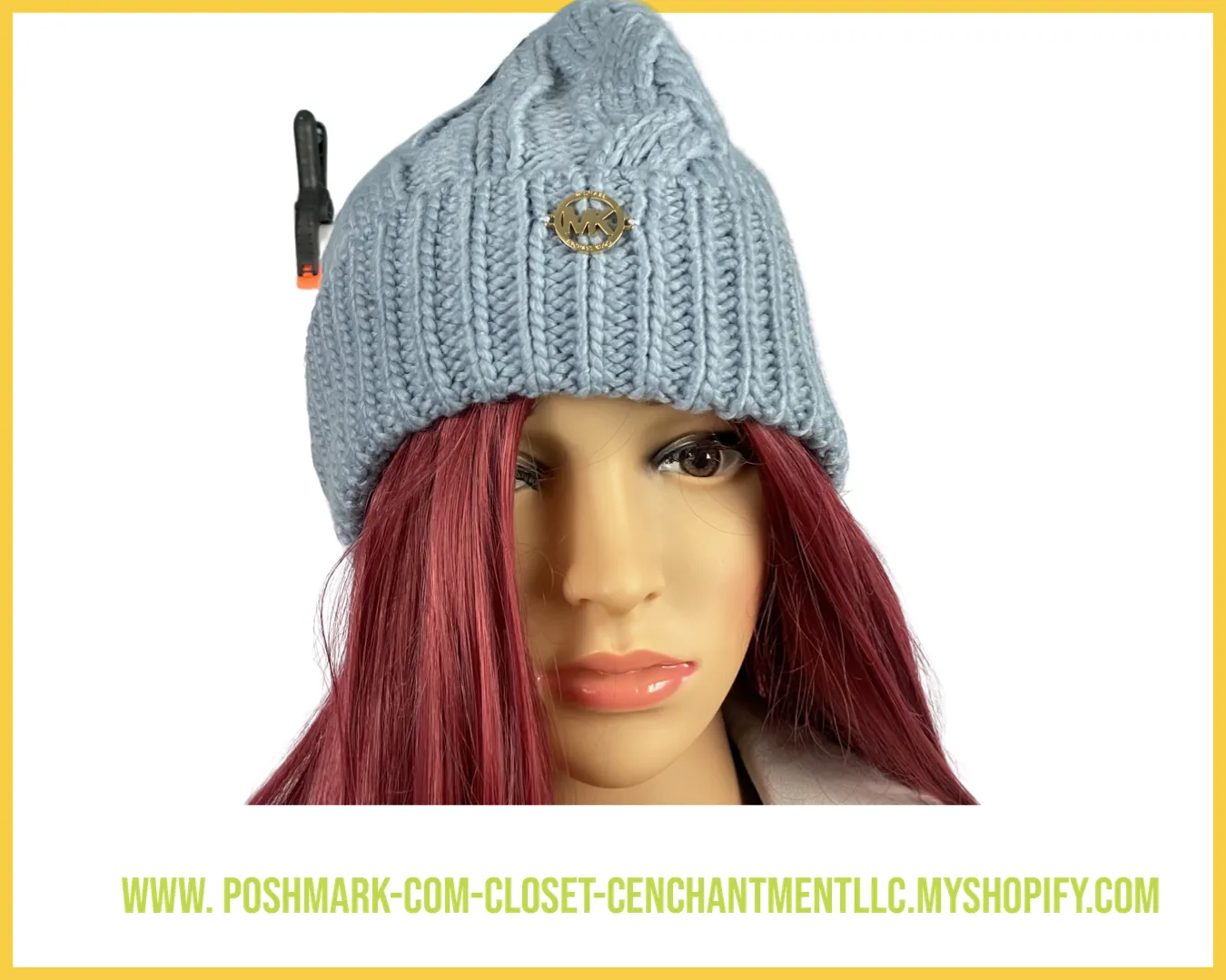 Women's Cuffed Braided Cable Hat