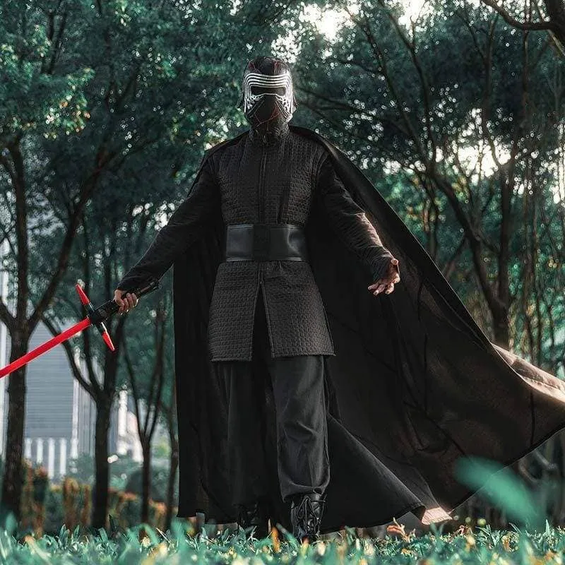 Deluxe Kylo Ren Cosplay Costume from Star Wars: The Rise of Skywalker (2019) by Xcoser